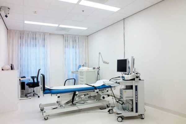 OWA 15mm Humancare Sinfonia mineral suspended ceiling tile installed in a hospital consulting room, cleanroom class ISO 4, bacteria, fungi and germ resistant